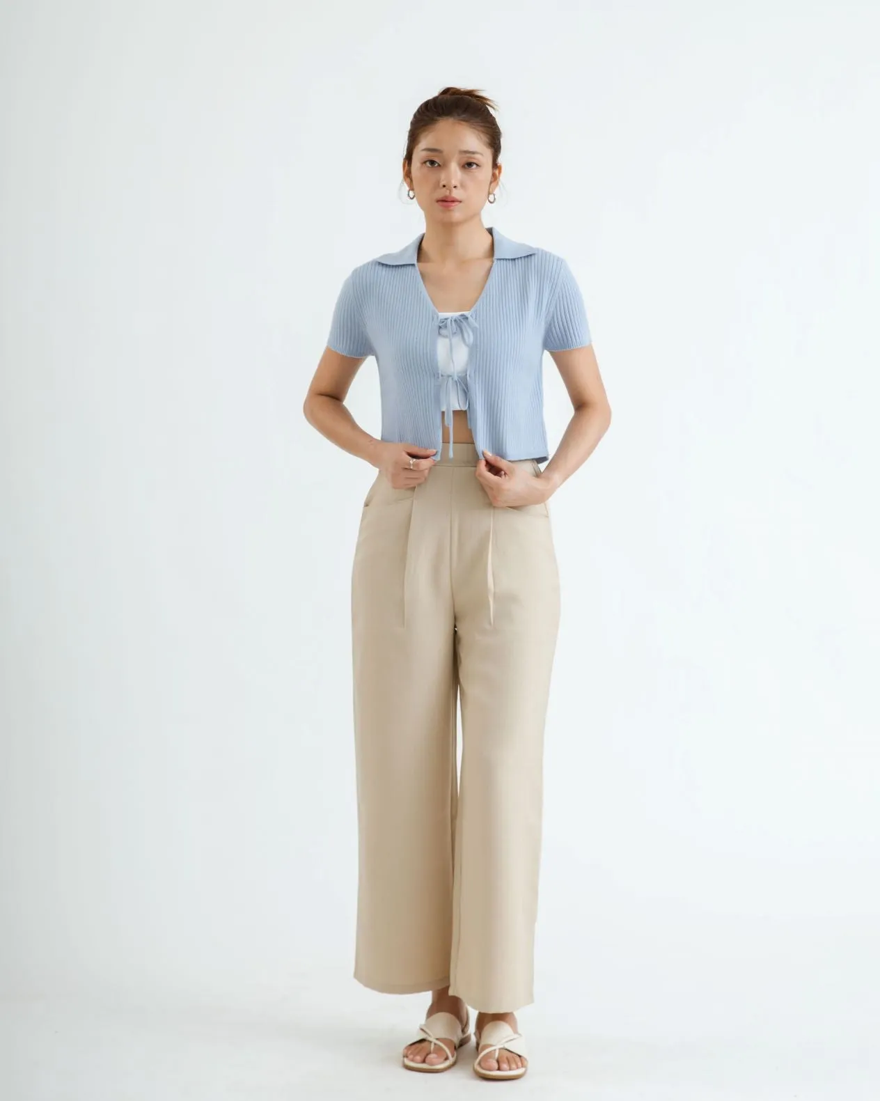 Elastic Waist Pleated Straight Cut Trousers (Khaki)