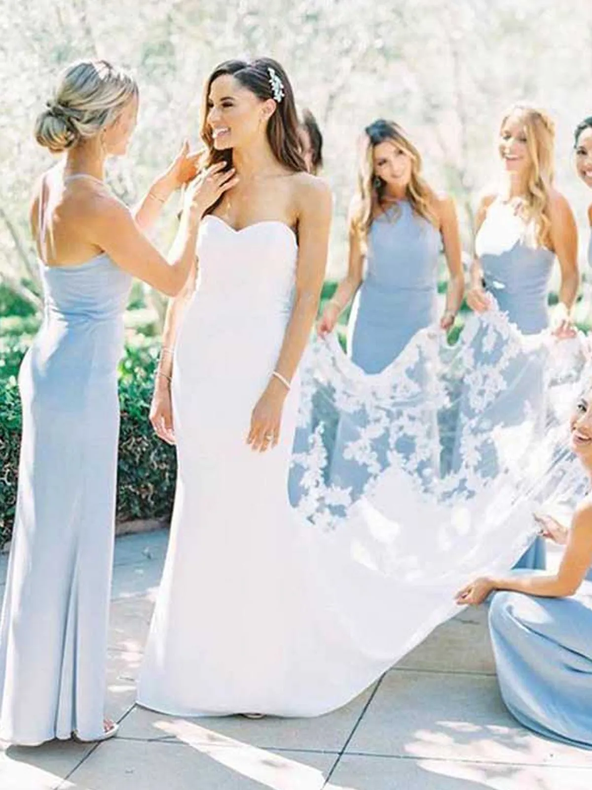 Elegant Sheath Halter Light Blue Satin Long Bridesmaid Dresses