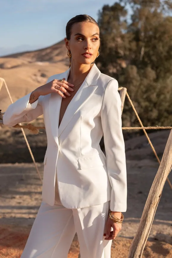 Timeless One-Button Fitted Plain Jacket White